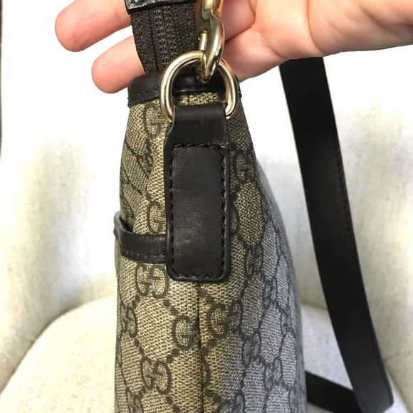 Authentic Gucci unisex messenger bag coated canvas - Picture 11 of 16